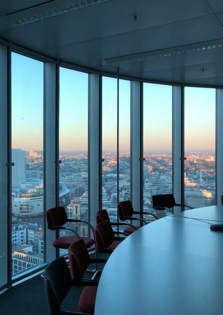 Boardroom Leadership 726x1024